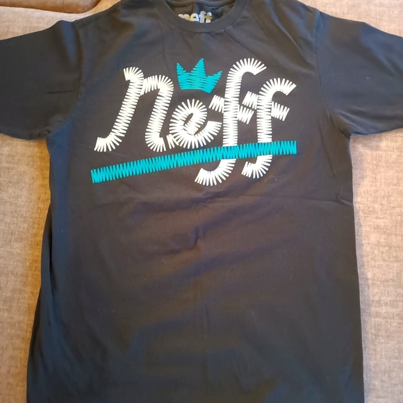 Men's Neff T-shirt - Small - Picture 2 of 3